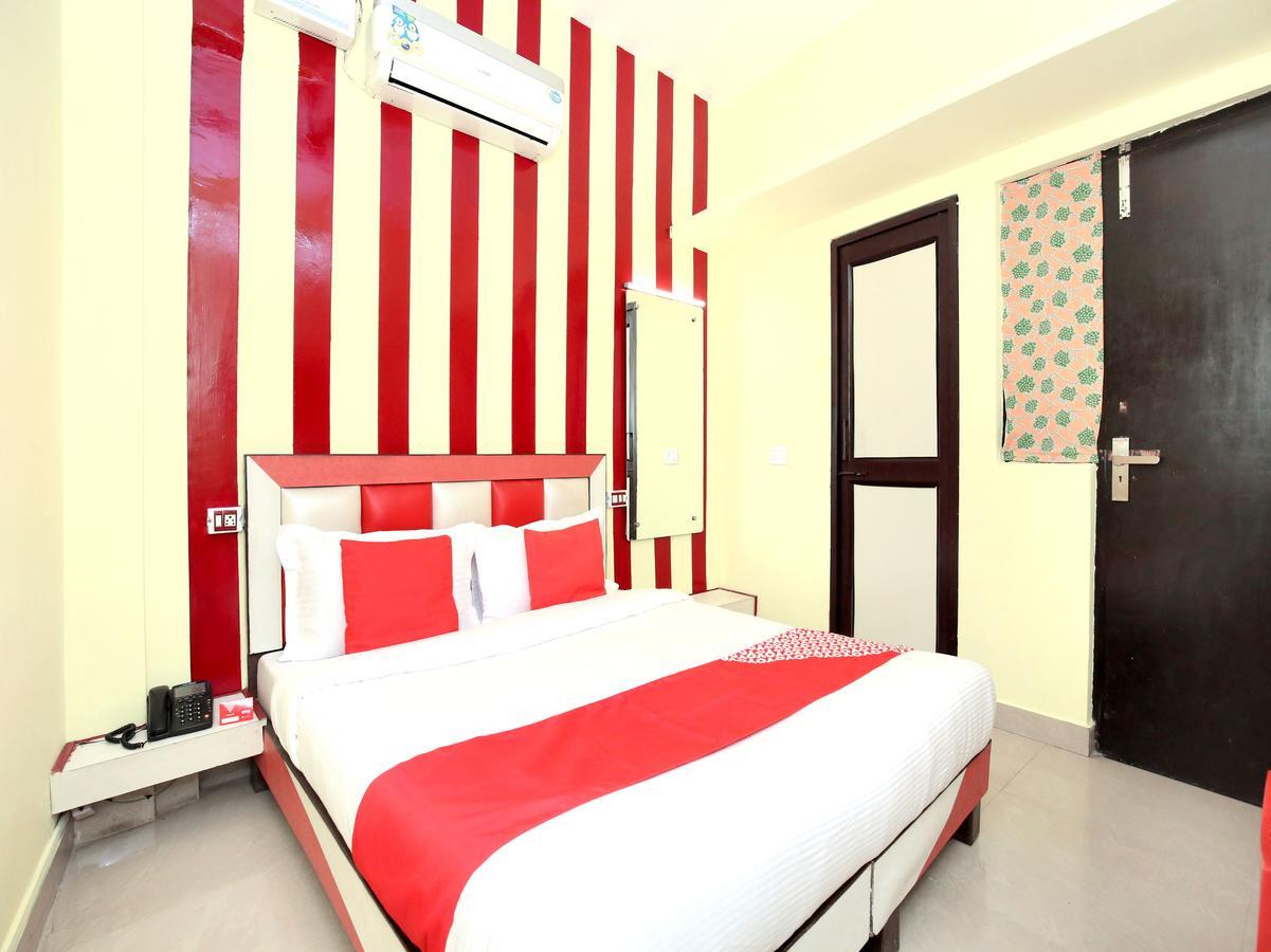 Oyo 12038 Hotel Alishan Chandīgarh Eksteriør billede