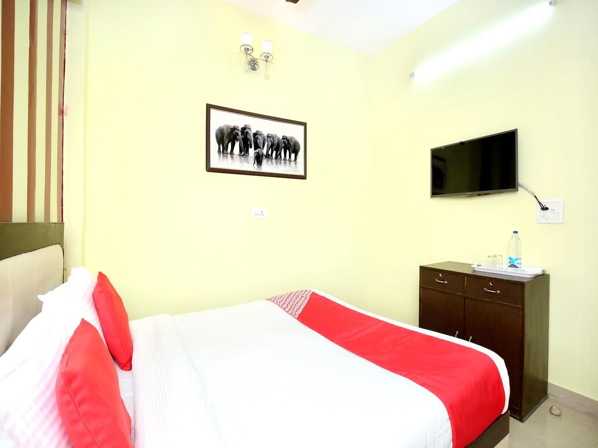 Oyo 12038 Hotel Alishan Chandīgarh Eksteriør billede