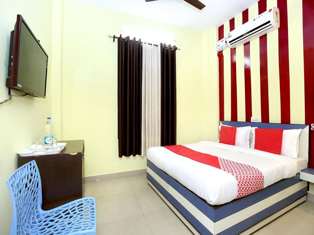 Oyo 12038 Hotel Alishan Chandīgarh Eksteriør billede